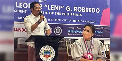Bulacan gov denies Marcos camp claim of indecision, backs Robredo f.